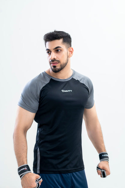 Essential Gym Tee-Black