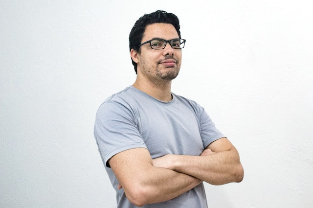 Ali